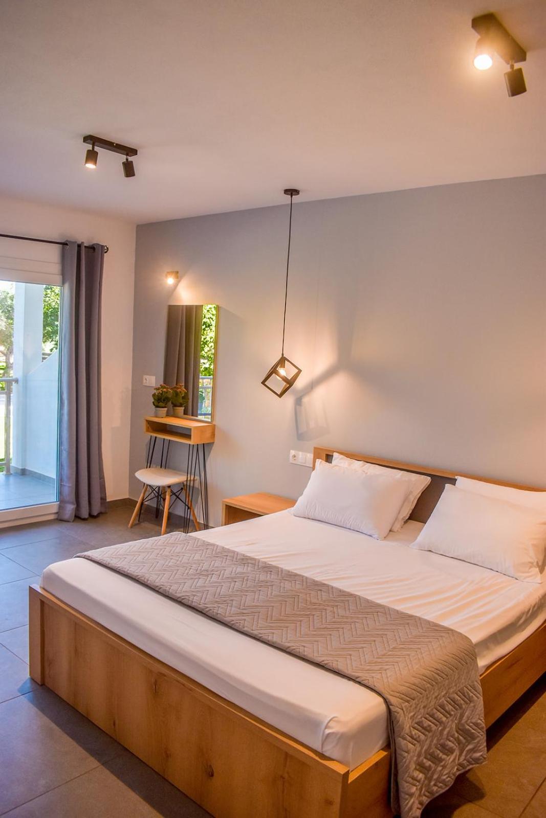 Ktima Holiday House Skiathos Town Exterior foto