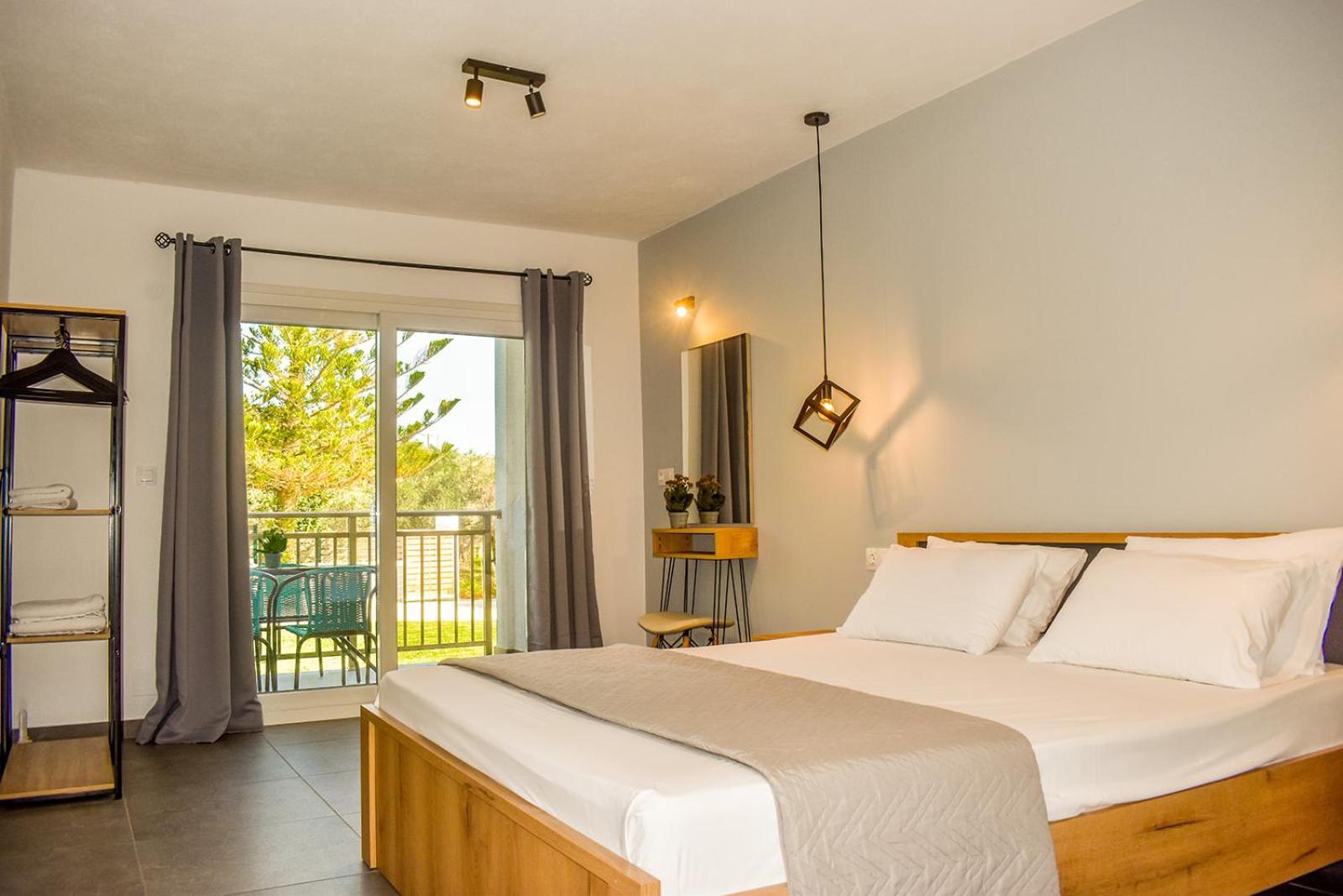 Ktima Holiday House Skiathos Town Exterior foto